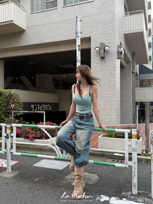 手工鉚釘坑條BRA背心
